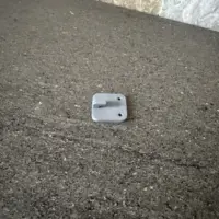 Crochet de fixation mural ultra plat