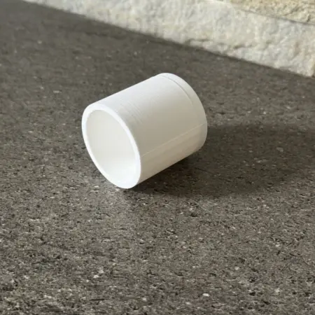 Embout enveloppant de tube rond personnalisable