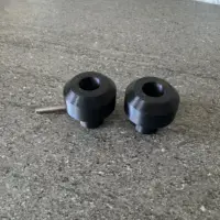 Embout de guidon moto conique en plastique à vissé