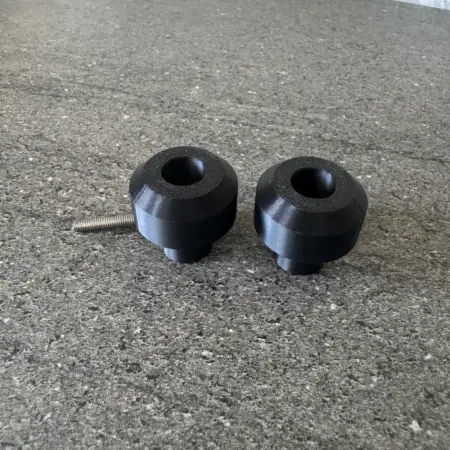 Embout de guidon moto conique en plastique à vissé