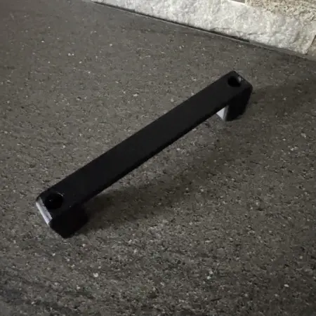 Poignée sur mesure pour cuisine